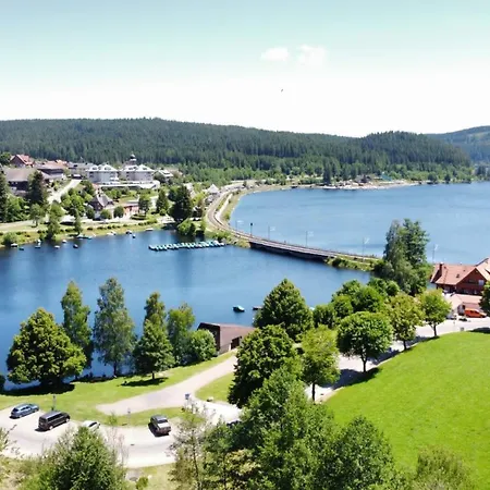 Wolfsgrund Und Wolfshöhle * Schluchsee